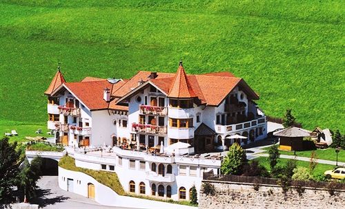 Turmhotel Gschwendt Planca di Sopra Zewnętrze zdjęcie