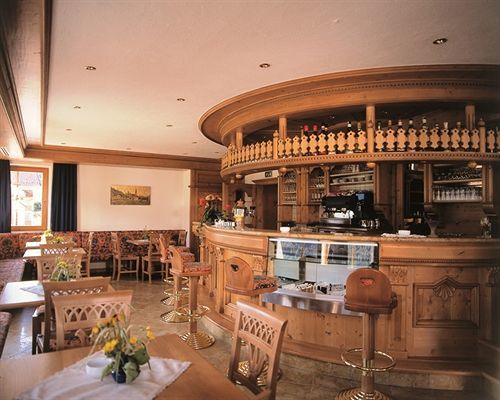 Turmhotel Gschwendt Planca di Sopra Zewnętrze zdjęcie